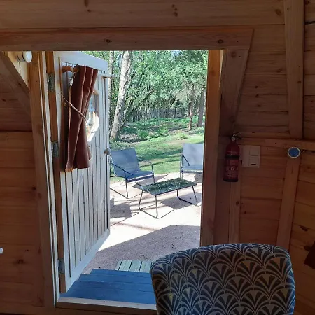 ゲストハウス A L'oree Du Cedre プゾージュ