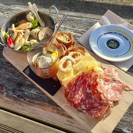 A L'oree Du Cedre Pouzauges